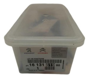 1613181980 Zestaw Montażowy Zderzak Przód OE Psa