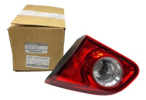 26550Jd800 Lampa Tył Prawa Zespol Qashqai Nissan