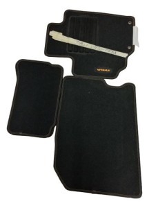 75901-54P20-Ora Dywaniki Welurowe Komplet Nowe Oryginał OE Suzuki Vitara