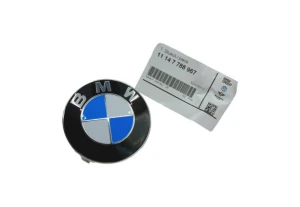 11147788967 Emblemat Na Pokrywę Silnika Oryginał OE BMW E88 F22 E46 E92 F10